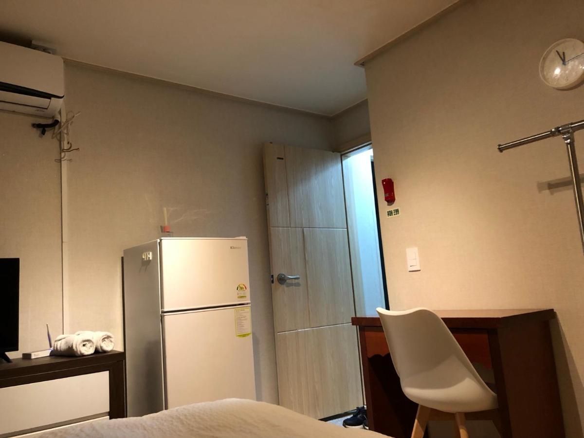 Rich House Dongdaemun Hostel Seul Exterior foto
